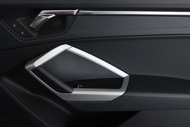2024 Audi Q3 S line Premium