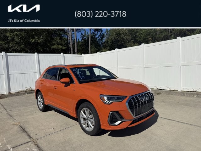 2023 Audi Q3 S line Premium