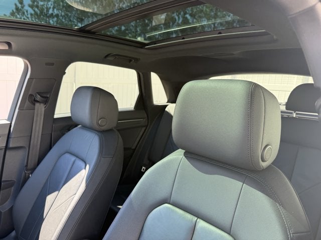 2023 Audi Q3 S line Premium