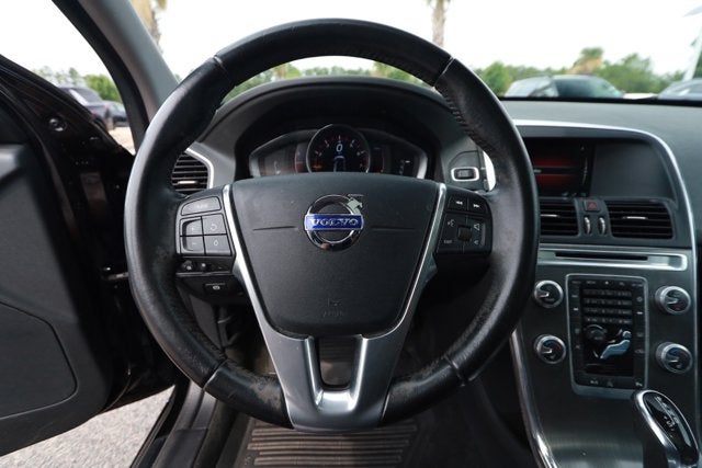 2016 Volvo XC60 T6 Drive-E