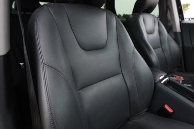 2016 Volvo XC60 T6 Drive-E
